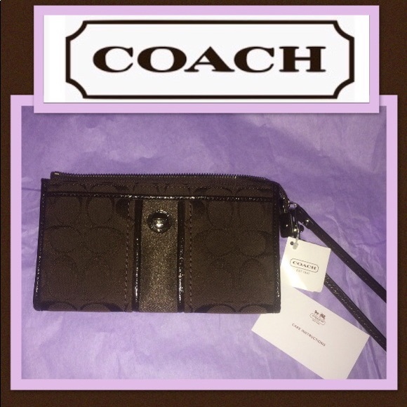 Coach Handbags - COACH AUTHENTIC 💜WALLET...NWT